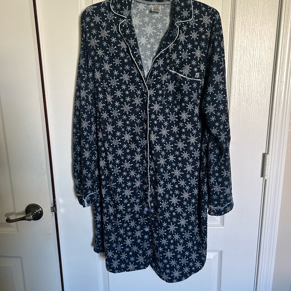 Jockey Blue and White Snowflake Pajama Top